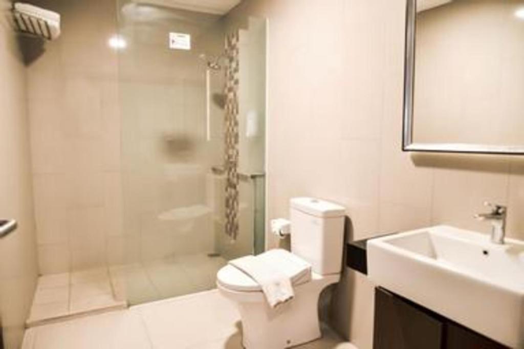 Travello Hotel בנדונג מראה חיצוני תמונה
