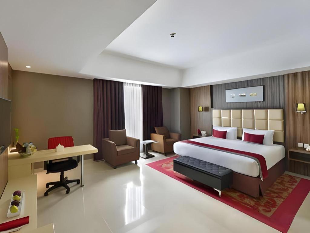 Travello Hotel בנדונג מראה חיצוני תמונה
