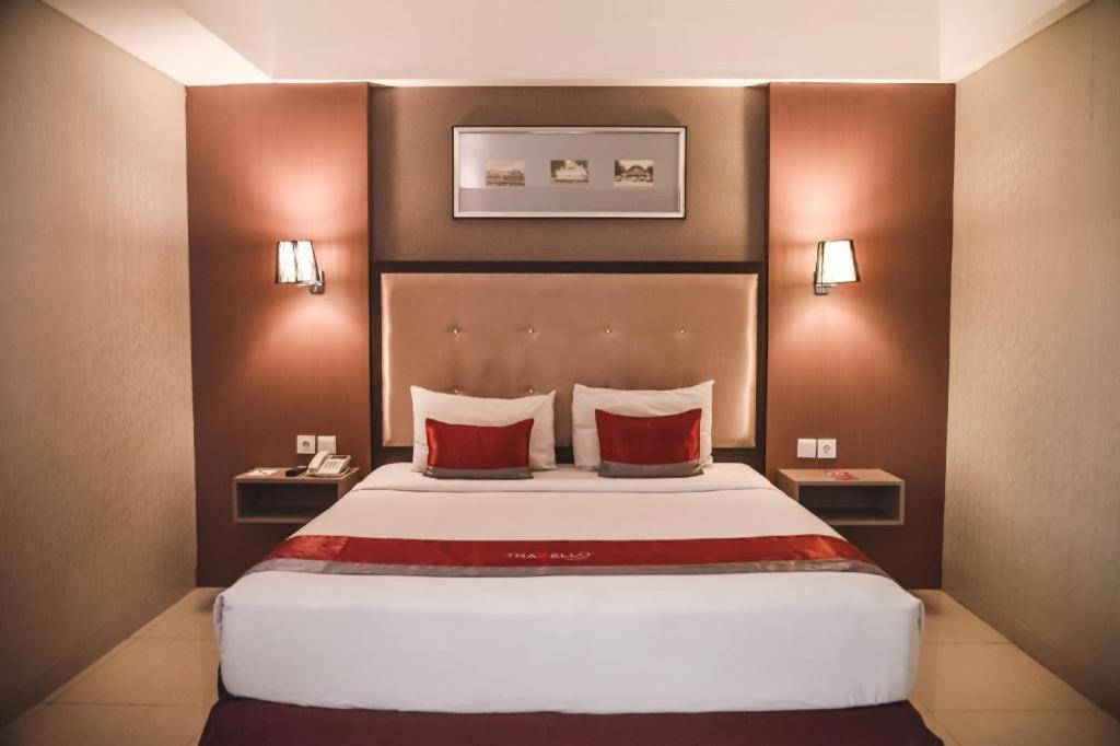 Travello Hotel בנדונג מראה חיצוני תמונה