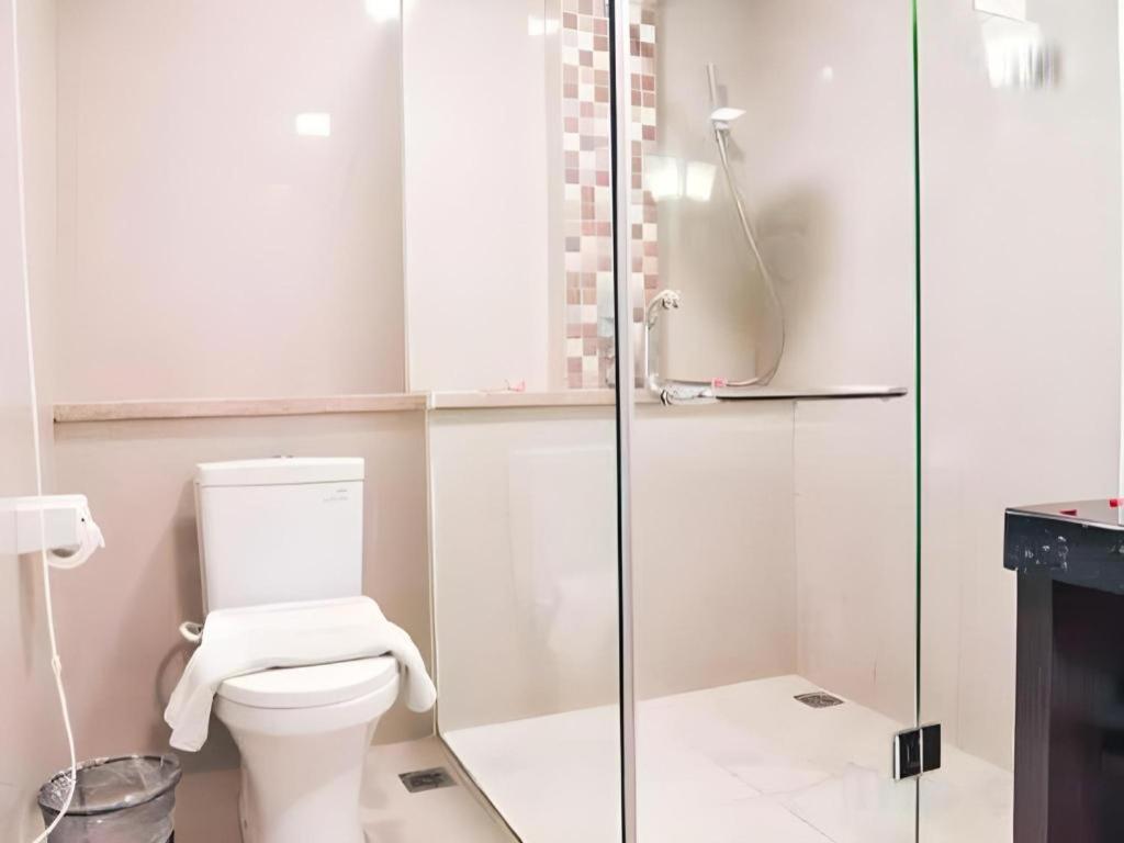 Travello Hotel בנדונג מראה חיצוני תמונה